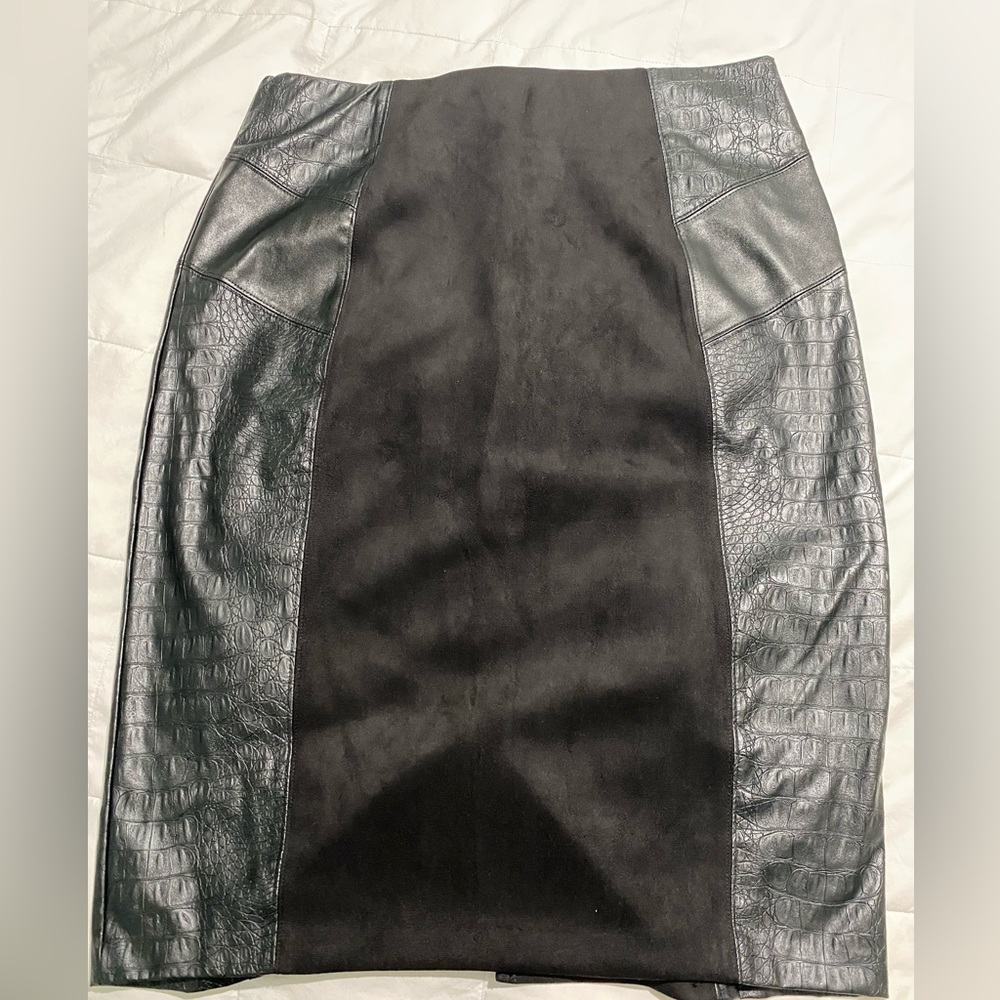 👗Marc New York Faux Suede Leather Pencil Skirt
